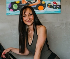 Detty -    komplex masszázs, ayurvédikus masszázs, energetizáló masszázs, fejmasszázs, frissítő-lazító masszázs, gerincmasszázs, izomlazító masszázs, kényeztető masszázs, kinezio tape, komplex masszázs, lágy csontkovácsolás, nyirokmasszázs, pihentető masszázs, professzionális masszázs, relaxációs masszázs, svéd masszázs, szakszerű masszázs, szeretetmasszázs, szőlőmagolajos masszázs, thai masszázs, egyéb - III. kerület 